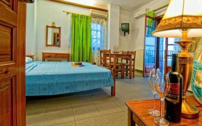 Flamingo Hotel Pelion - Seaside Superior Studios & Suites