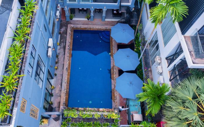 The Rabbit Hole Hotel & Spa