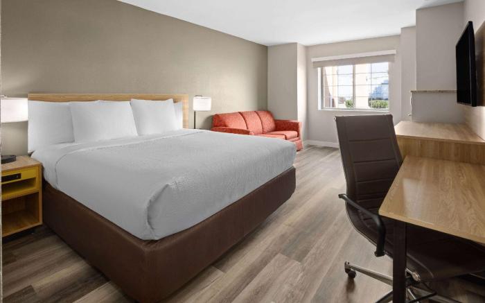 Days Inn by Wyndham Jackson Downtown