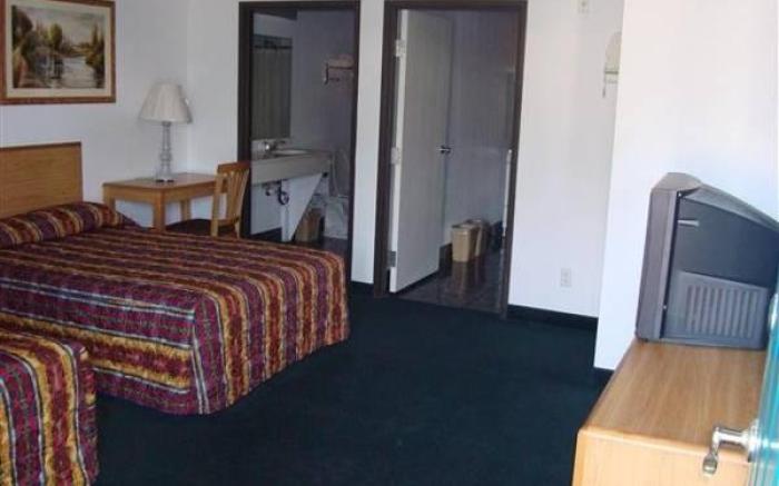 Quality One Motel