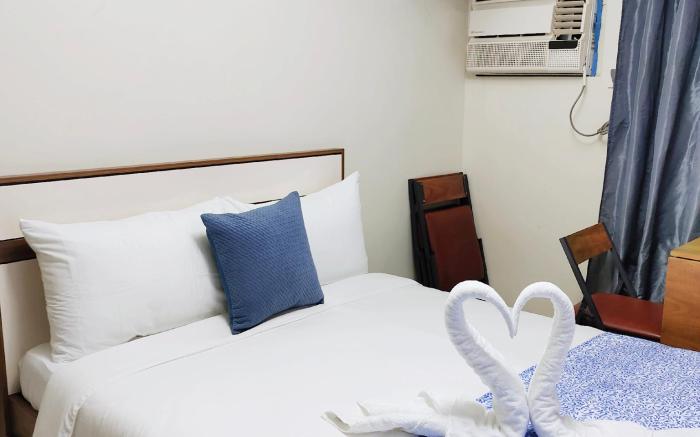 condominium daily rental with a city view.