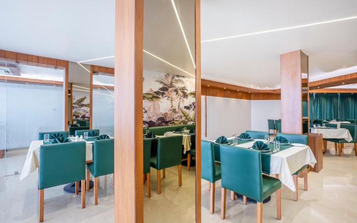 Luxy Hotel
