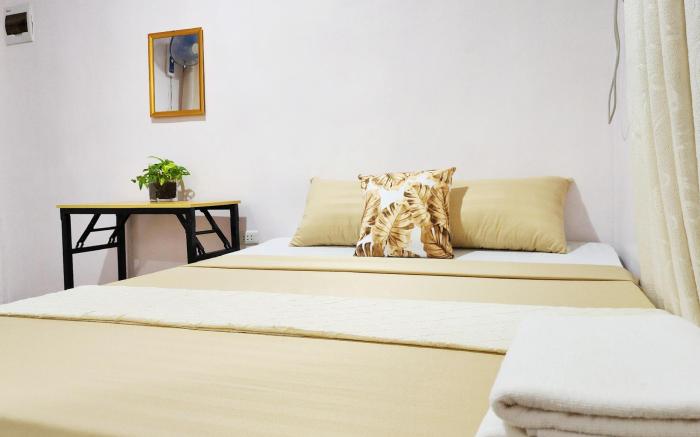 Laidback studio unit near Kota Beach w/ fast WiFi 