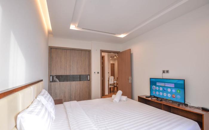 Vinhomes Metropolis 1 bedroom apartment near Lotte