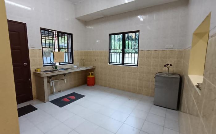 Taman Meranti Homestay 