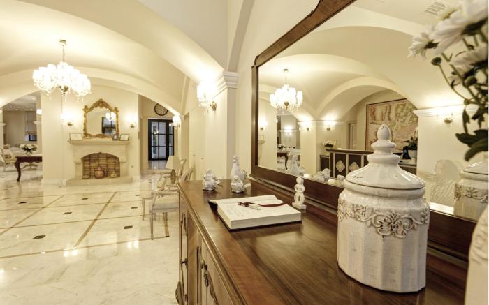 Ionia Suites