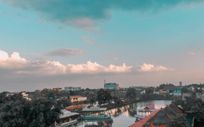 MCM HOTEL WISATA BOJONEGORO