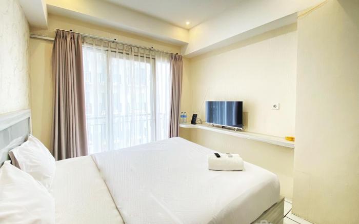 Comfy Studio Room at Grand Asia Afrika By Travelio