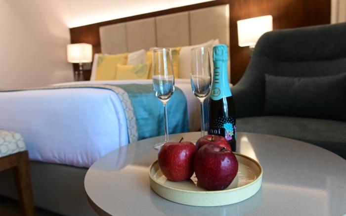 Golden Tulip Goa Vagator