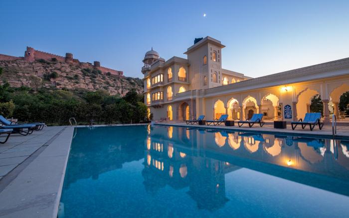 Mundota Fort And Palace