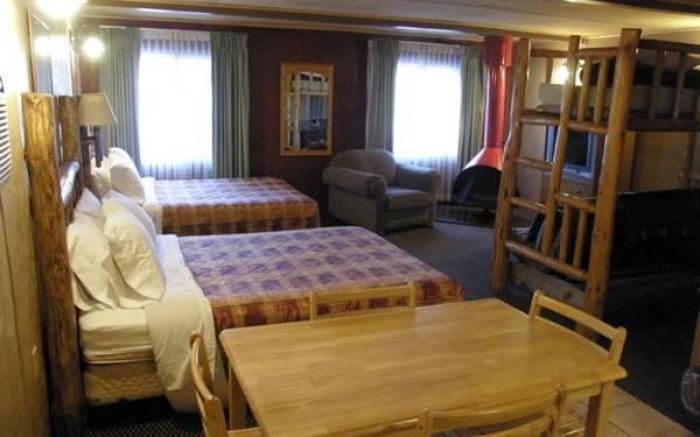 Sitzmark Chalet Inn