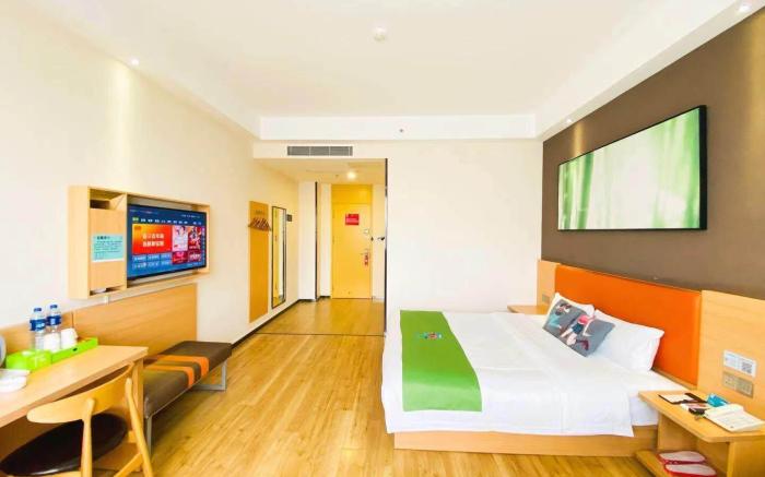 Pai Hotel Zhuhai City Polytechnic Aviation City Airport