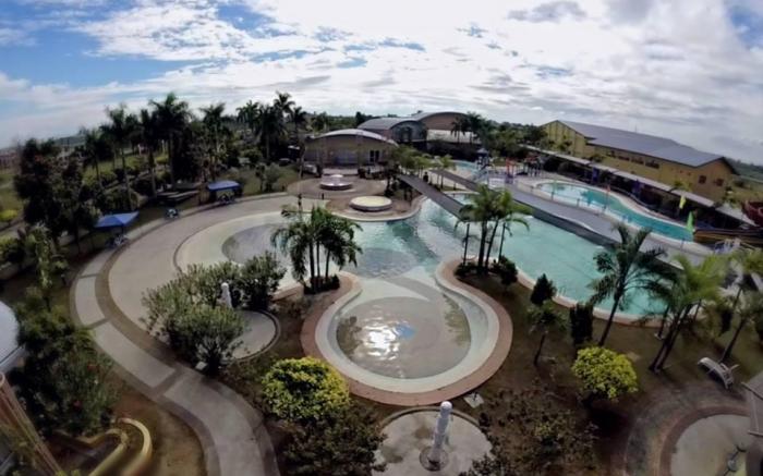 ACROPOLIS NORTH WATERCAMP AND COUNTRY CLUB
