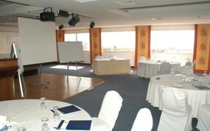 Mina Hotel