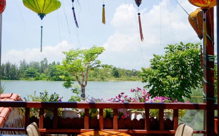 Khamy Riverside Resort