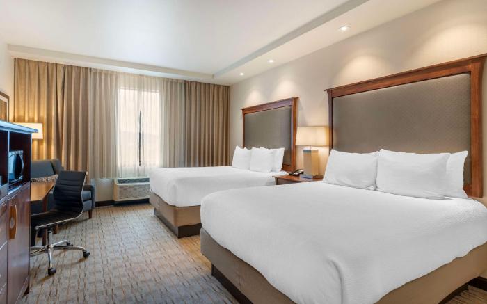 Best Western Premier Boulder Falls Inn