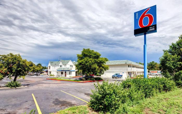Motel 6 Wheat Ridge, CO - West - Denver North