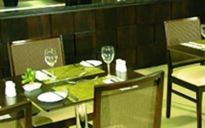 Naoum Hotel