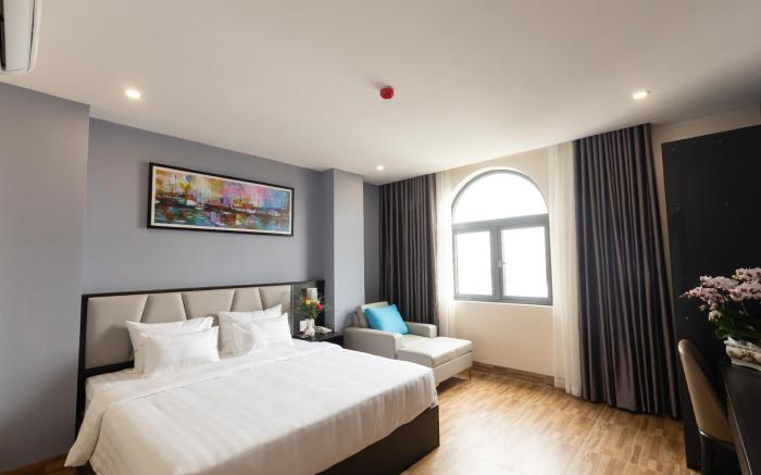 Novelty Beach Hotel