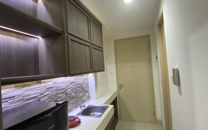 APARTMENT TREEPARK BSD  STUDIO by HW APARTMENT