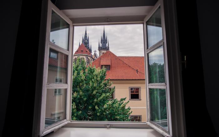Tyn Courtyard Guestrooms