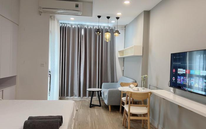 Studio Rivergate - River View, Swimming Pool, Spacious Room
