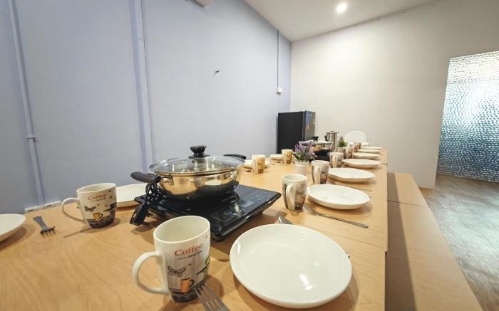 KTV, Dart&Snooker 4BR 16~20pax 4min WALK to Jonker