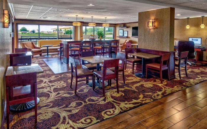 Hampton Inn Corinth