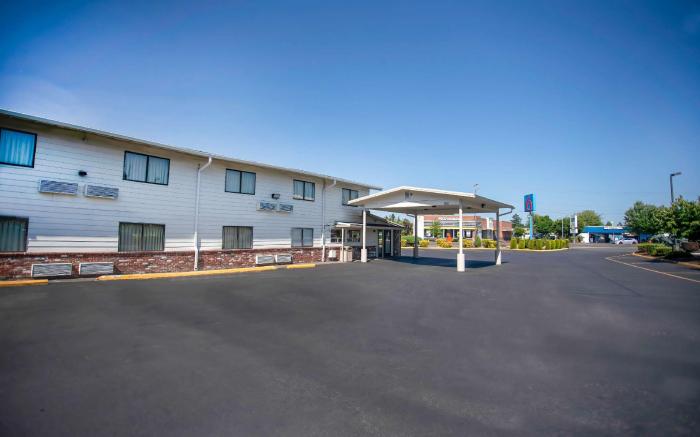 Motel 6 Gresham, OR - Portland