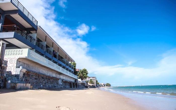 Phala Shore Resort