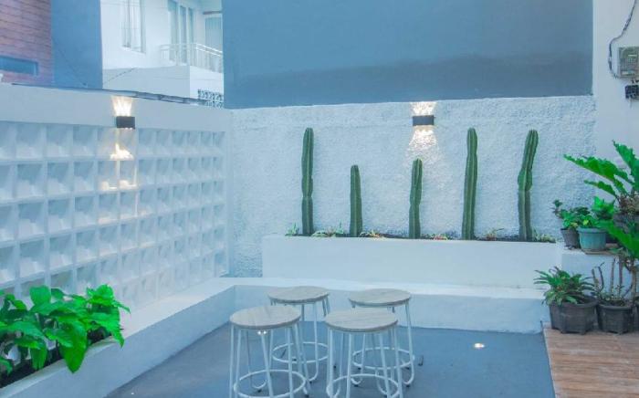 Villa Shiny | Karaoke & Chill Spot