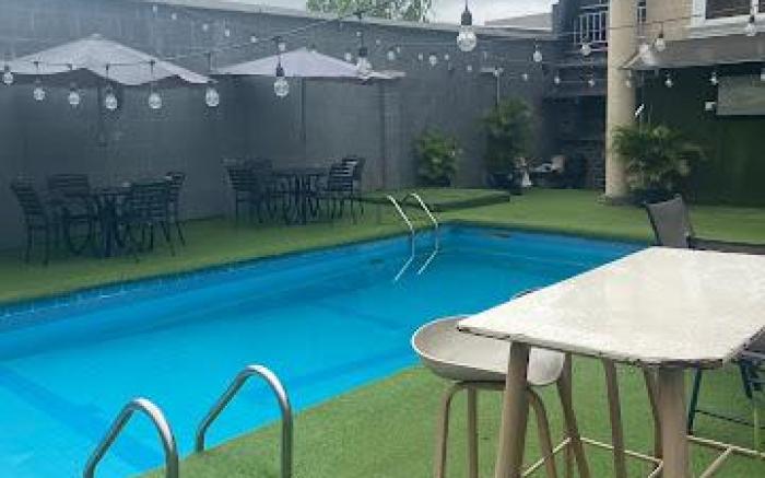 The Grosvenor Suites