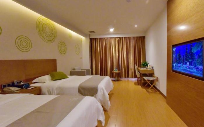 GreenTree Inn Huanggang Qichun County Railway Station Hotel