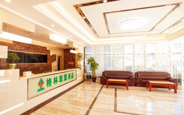 GreenTree Alliance Huzhou Changxing Zhebei Business Square Hotel