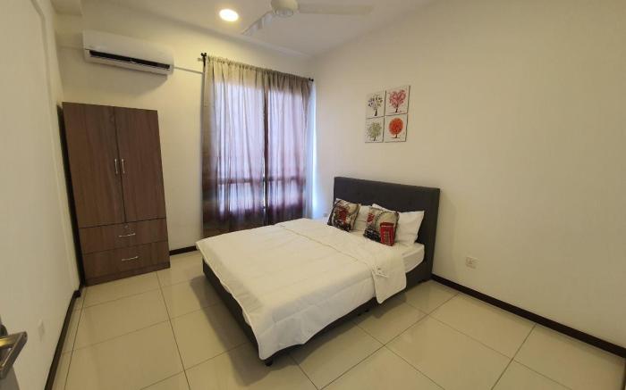 Woodsbury Suites 7722J@ butterworth, Penang