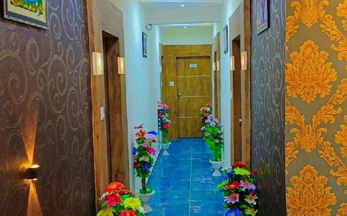 Hotel Karnavati