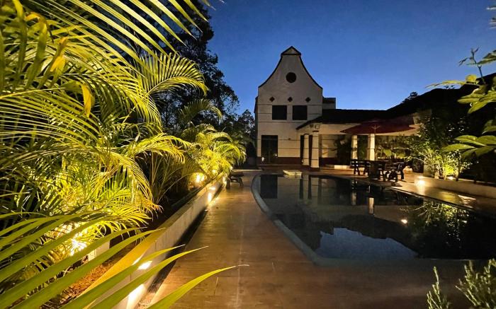 Tropical Paradise Villa Melaka