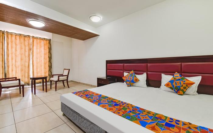 Hotel G L Residency