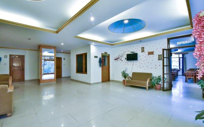 Hotel Mukund Palace