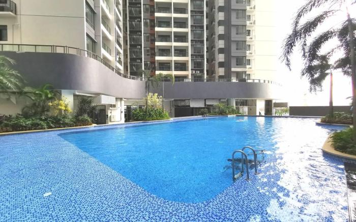 Ursa • R&F Princess Cove • 3BR 6Pax WiFi near CIQ