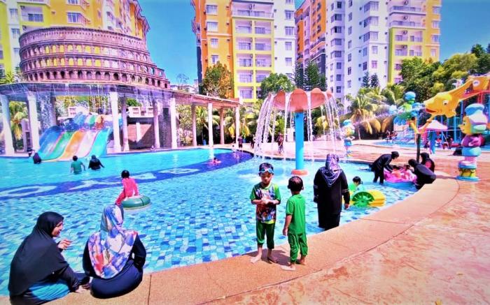 Studio King Bed Waterpark Resort @Melaka