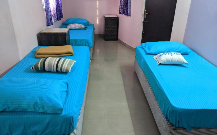 Aura Hostels