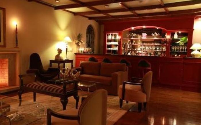 Las Lomas Casa Hotel