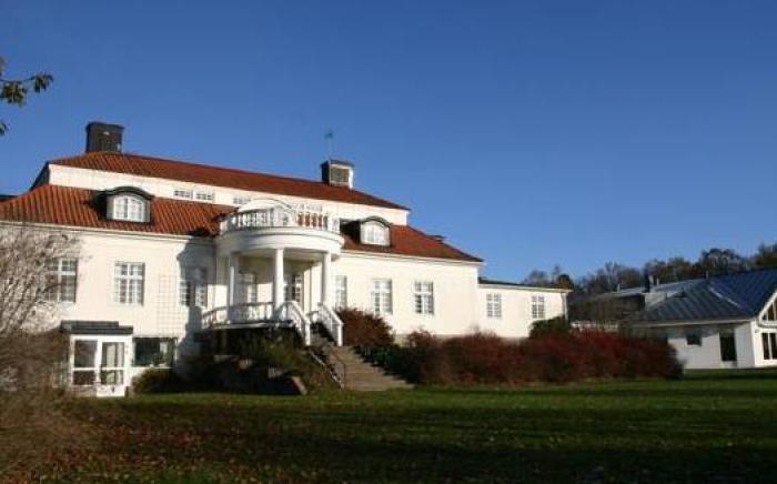 Liljeholmen Herrgard Hostel