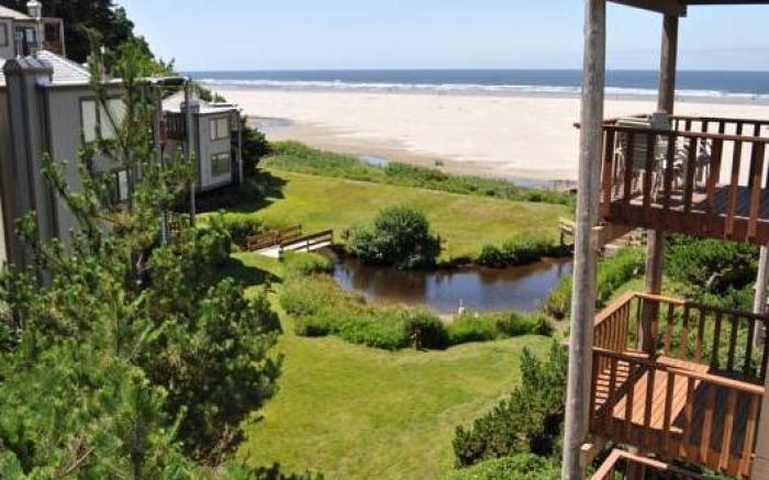 Little Creek Cove Beach Resort