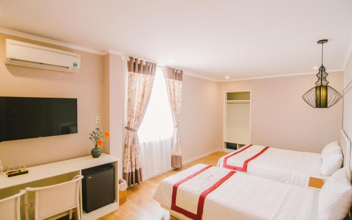 KaKa Hotel