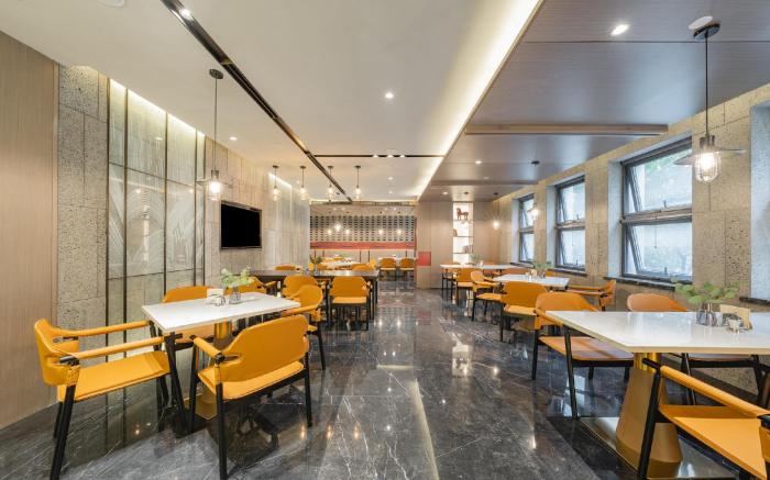 Atour Hotel Beijing National Trade Tuanjie Lake