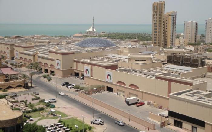 Marina Royal Hotel Suite