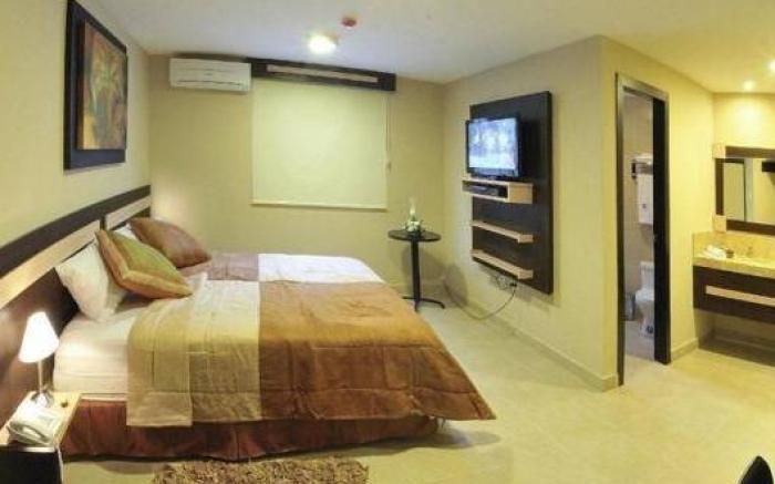 Hotel MC Suites - Confort cerca del Aeropuerto