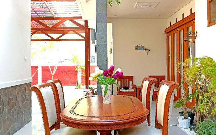 Villa Nusawiru 2 Guest House Pangandaran